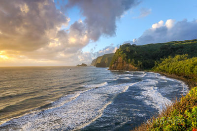 Pololu Valley Trail