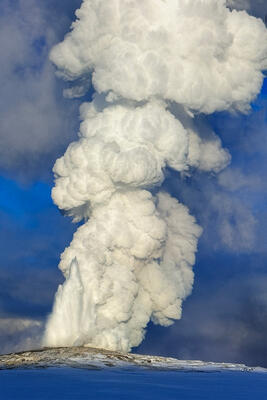 Old Faithful Splendor